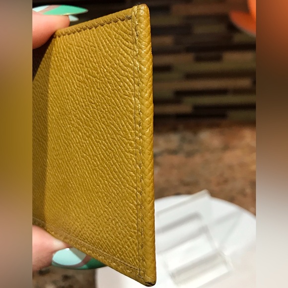 BURBERRY Leather Card Holder π§‘ππ₯ - Picture 16 of 17